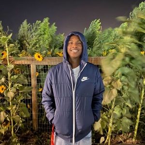 Meet your Posher, Darian